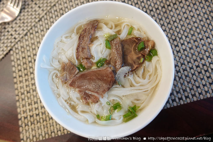 越南住宿 下龍灣宮飯店