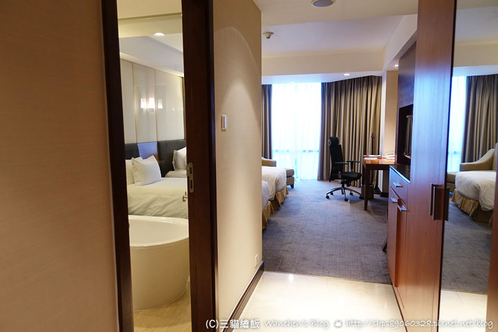 越南住宿 西河內皇冠假日酒店