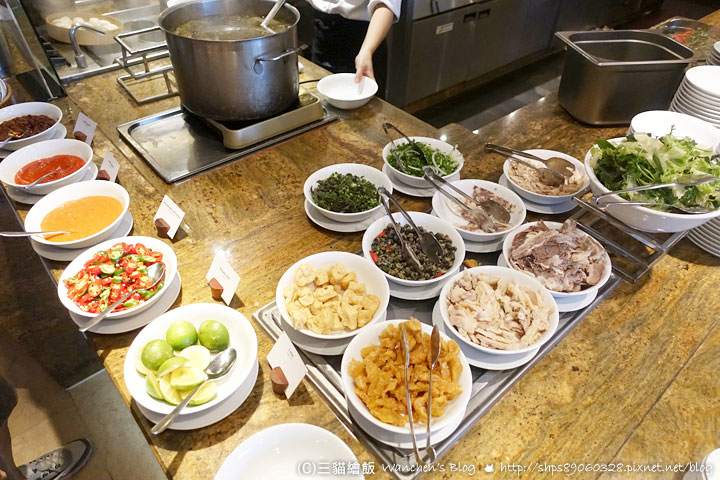 越南皇冠假日飯店 早餐